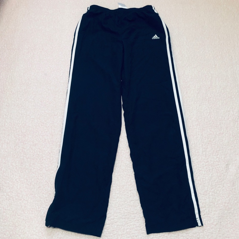 Adidas Women’s Windbreakers